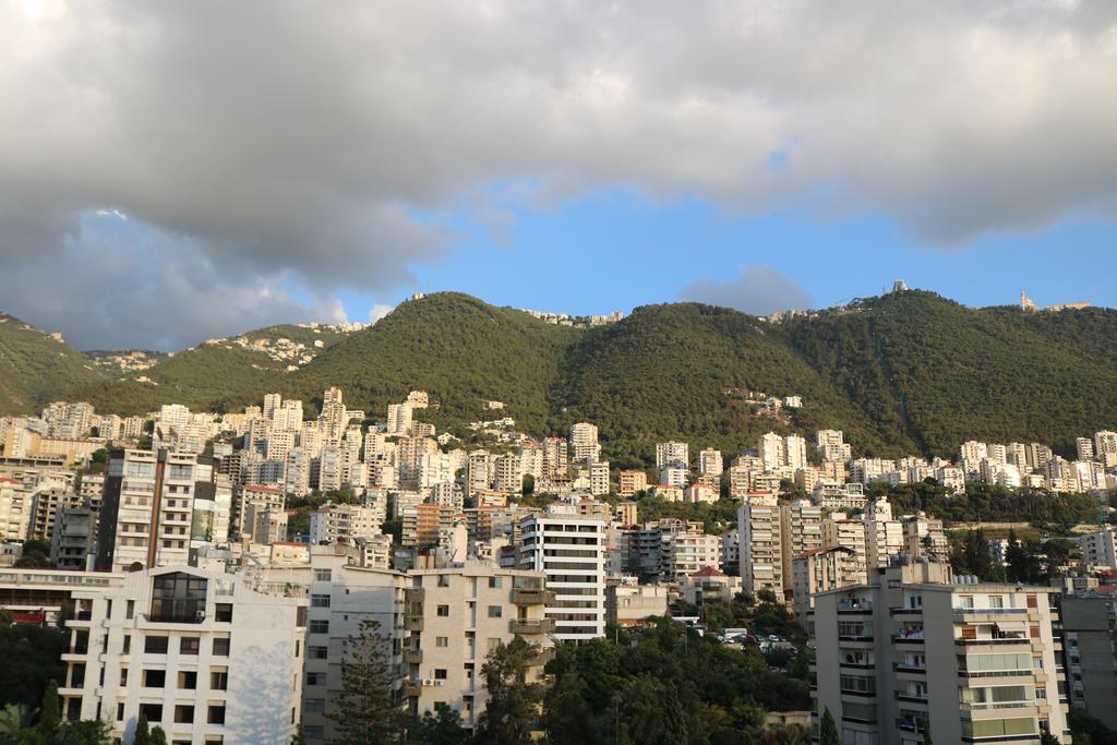 Vista Del Mar Hotel Jounieh Kültér fotó