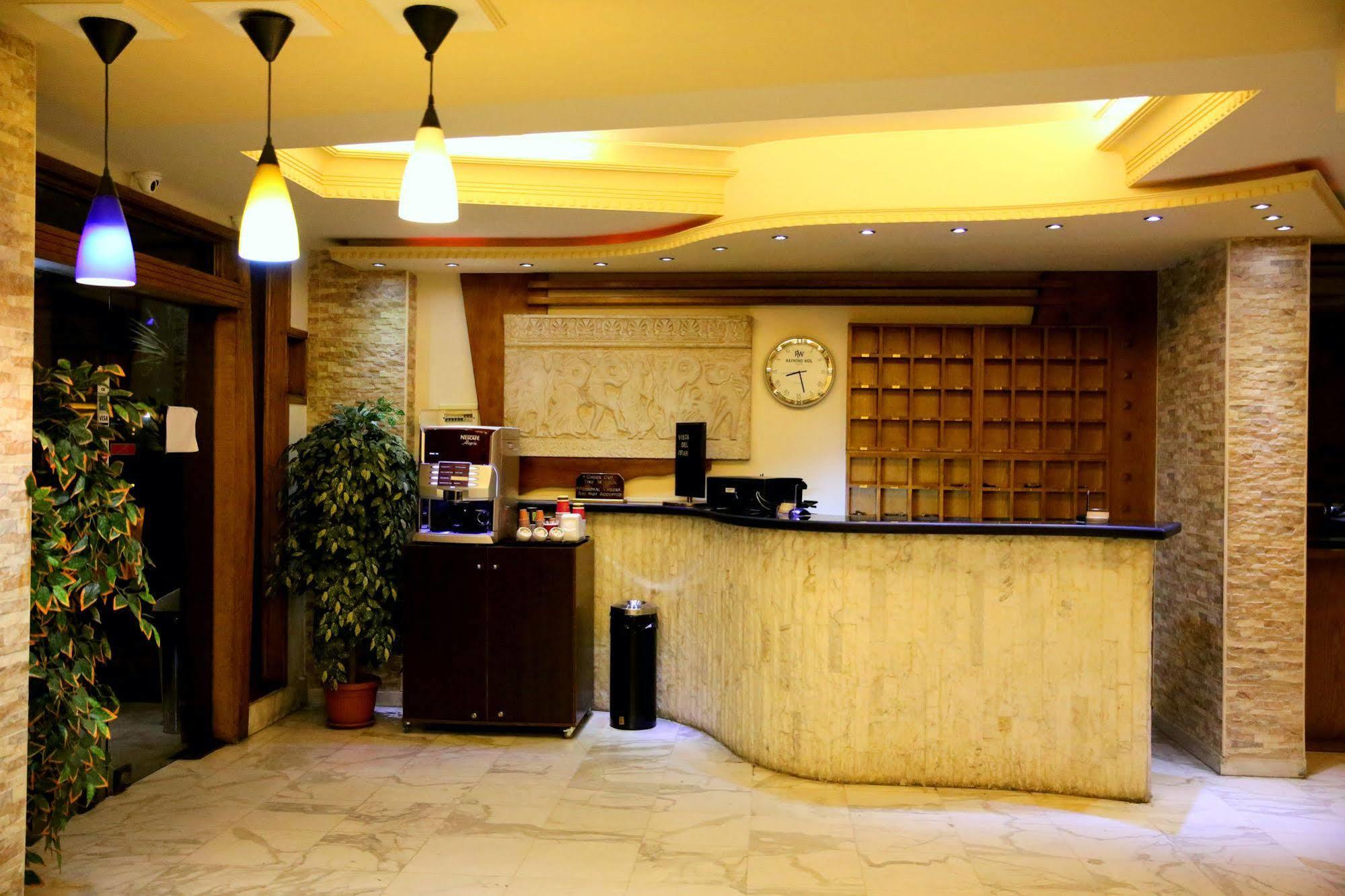 Vista Del Mar Hotel Jounieh Kültér fotó